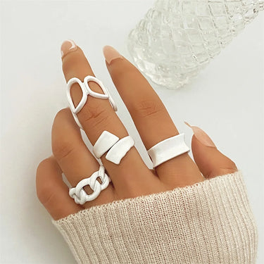 Geometric Hollow Ring